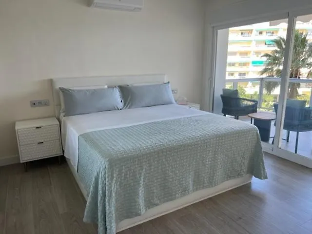 Palmas 4 * מארבלה